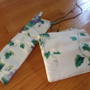 Vintage Ivy pattern curling iron holder and jewelry case for‎ travel Excellent